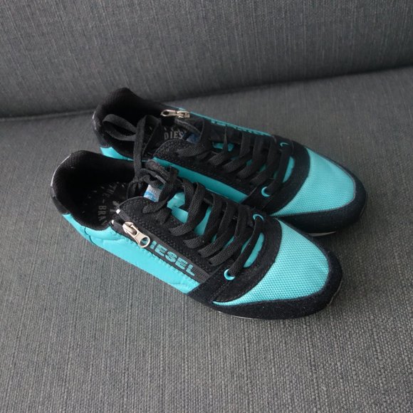 Diesel Only the Brave Black and Teal Size 8.5 Shoes - Picture 3 of 16